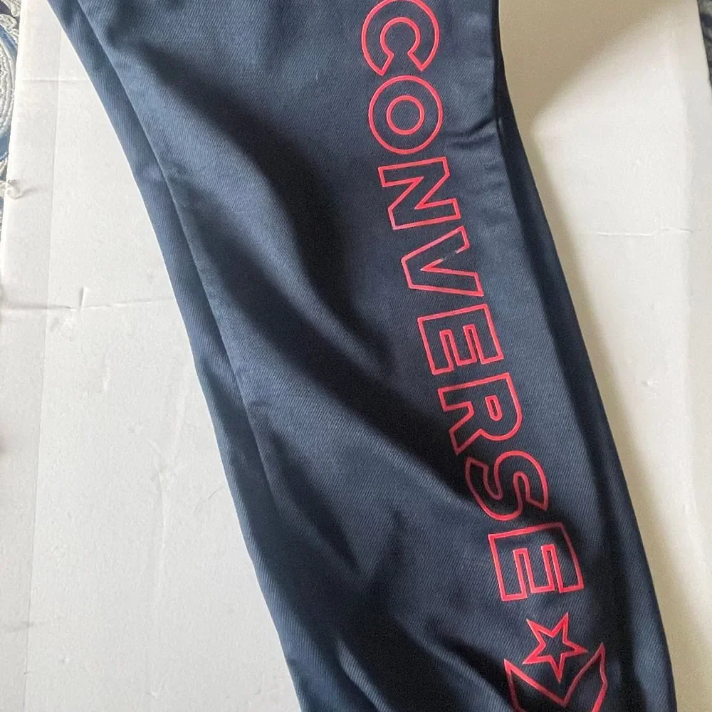 Converse kids large navy blue jogger drawstring pockets 12-13‎ yrs